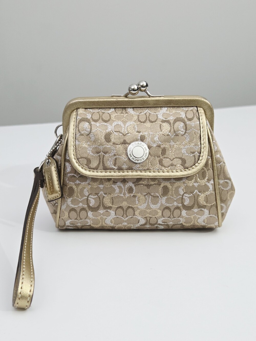 COACH MADISON LUREX METALLIC FRAME KISSLOCK WRISTLET 40991
